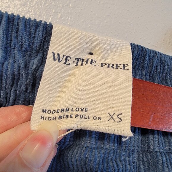 Free People Modern Love Pull On Corduroy Jeans NEW with tags NWT Size XSmall - Picture 12 of 14